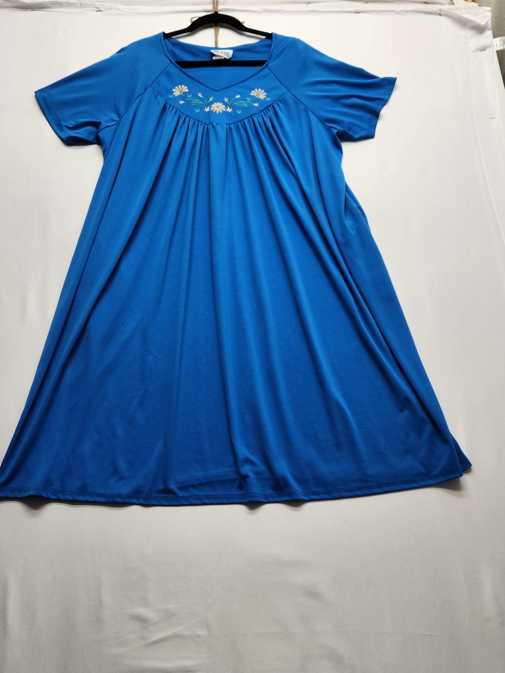 ⭐️Vintage Blair Blue Embroidered Muumuu House Dress Sleep Gown Pocket Y2K